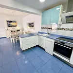 Les Rotes 30 By Homeprive Appartement