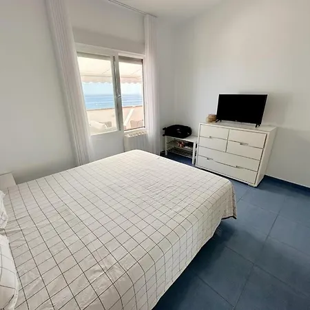 Les Rotes 30 By Homeprive Apartament Denia