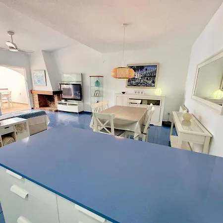 Les Rotes 30 By Homeprive *